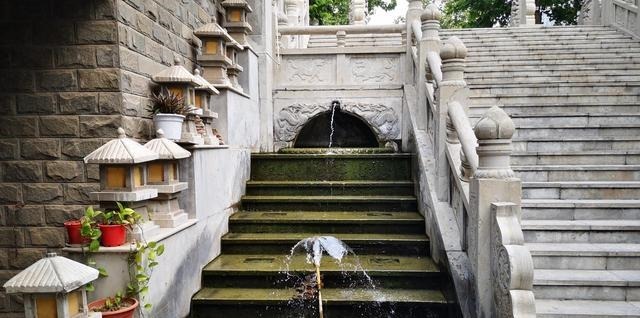 龙门石窟|邢台奉先寺，建在墙壁上的寺庙，古朴典雅唐风唐韵！