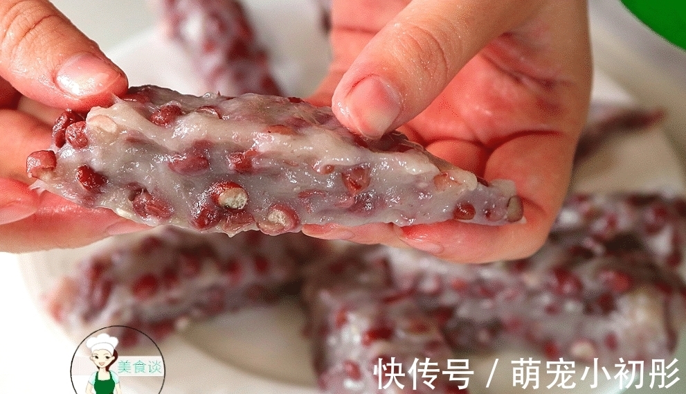 红豆|女生要多吃这“1红1糯”,一拌一蒸,10分钟就出锅,好吃还补气血