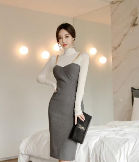 拼接素雅的黑白灰搭配连衣裙,简约透视长袖更显穿搭俏皮魅力