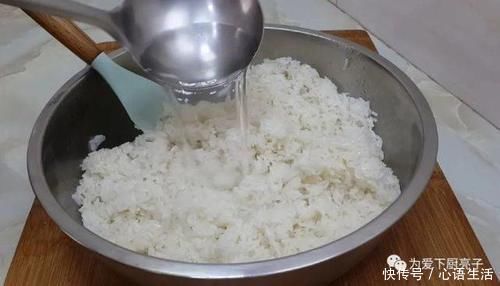 椰蓉粉|半斤红枣,1斤糯米,蒸一蒸包一包,比粽子还好吃,个个香糯不粘牙