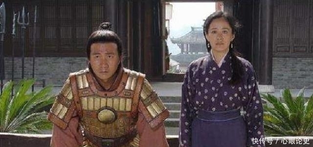 摘掉|朱元璋吃饭时发现碗里有头发，御厨马上摘掉帽子道：我是光头