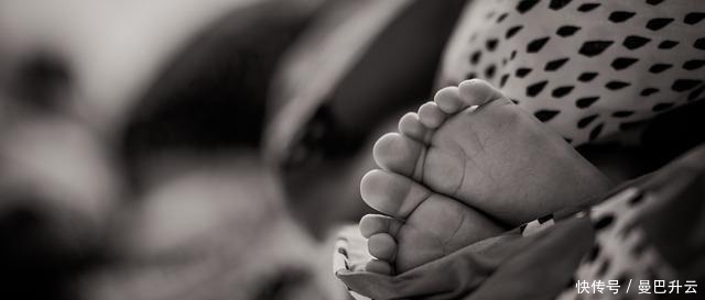 宝宝|格格:宝妈经常让娃“过早”做这4件事,对娃伤害真的很大