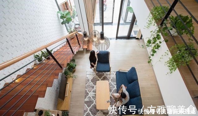 夫妻倆|婚后不跟父母住,在隔壁再建一棟,小夫妻天天住新房三餐去老房吃!