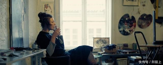 隐情|豆瓣8.4,画家与偷画贼之间竟产生情愫,看似背德却有动人隐情