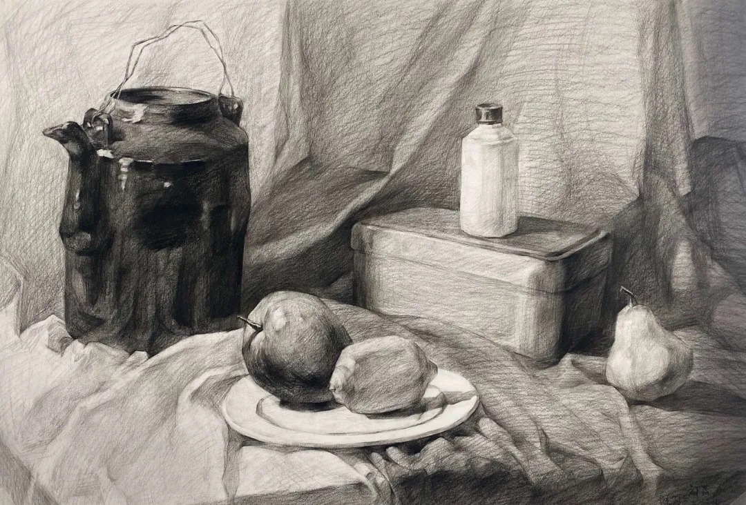 虚实&传说中素描的“虚实变化”,应该就是这样的!