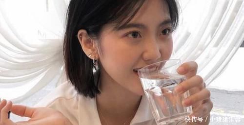 美容师建议:这个“3种”洗面奶不要用,否则皮肤会变差