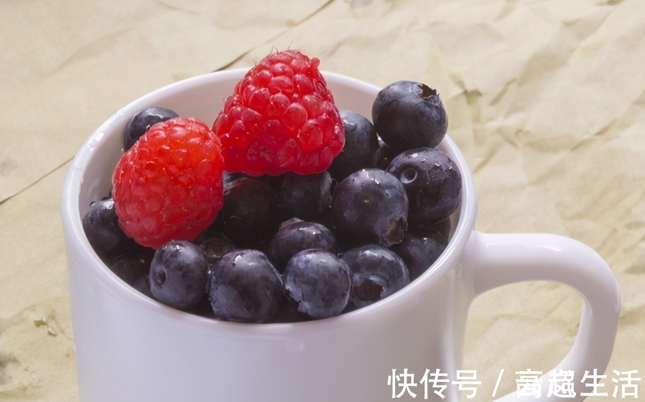 衰老期|男人开始衰老，有6个表现！占3个以上，可能已提早步入衰老期