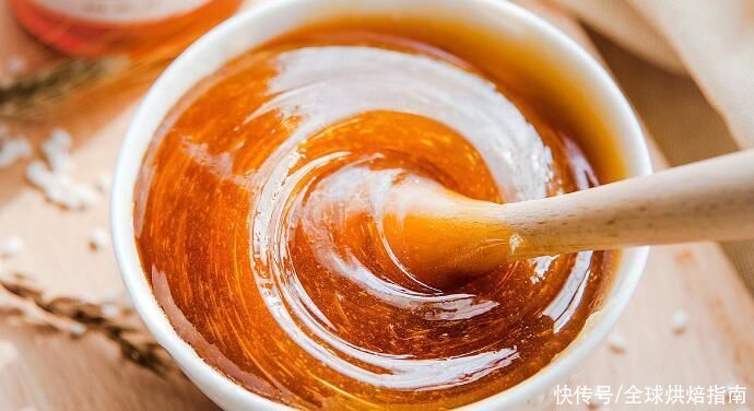 可乐|一瓶500ml的可乐含糖量vs蛋糕含糖量，烘焙食物的含糖量真的高吗?