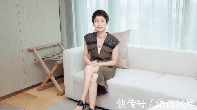 气质 女人过了三十不想被说“土气”,试试这4款发型,同事都夸有气质