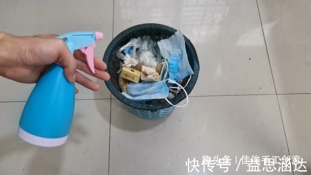 白醋|把藿香正气水滴在白醋里,搞定了生活中的困扰,解决你的难题!