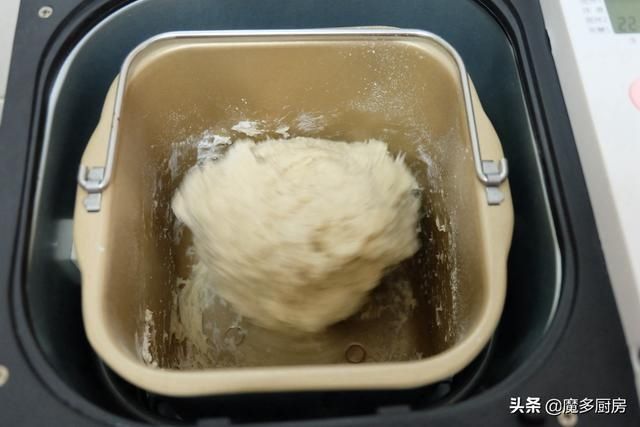 全职妈妈会生活，一杯豆浆也能做出美味面包，好吃好做又健康