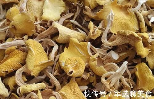 黄豆芽|尿酸高的人，尽量少吃“三白三黄”，或有助于稳定尿酸