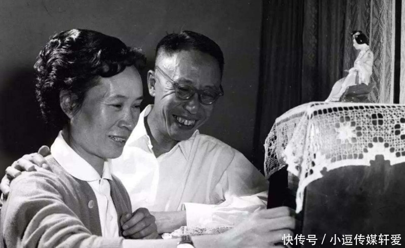 死于|溥仪61岁死于尿毒症,凄凉去世,只因多年的一个习惯