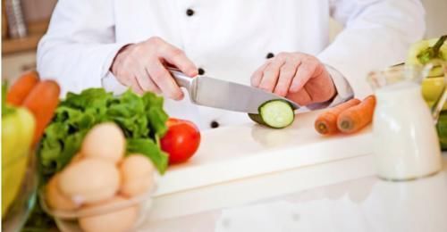 低血压|血压低于这个值,可能比高血压还危险!医生教你正确应对方法