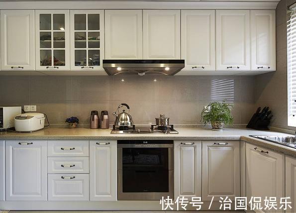 做饭|用抽油烟机还用开窗吗原来我们一直都在做错，难怪家如''仙境''