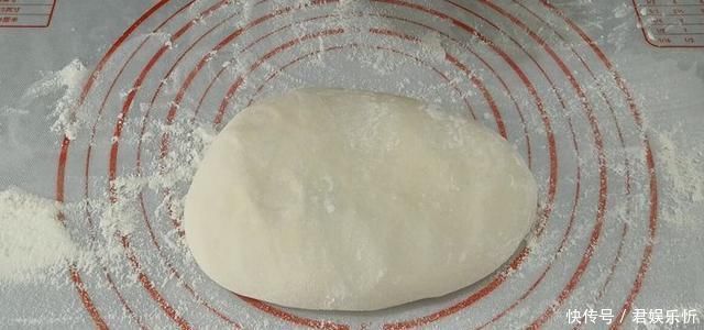 发面饼简单的做法,别直接上锅烙,加上这一步出锅比面包还香