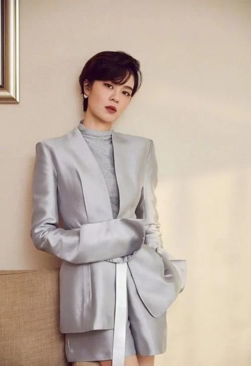 温差大的早春，选这三件外套准没错