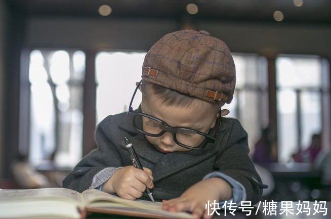 拘谨|“自来熟”的孩子更出息？别小瞧拘谨的娃，他们各有各的本事