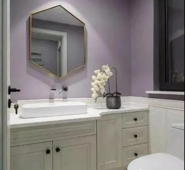 床头柜|利用9处掏个洞,简直不要太好用,细节看重一分,入住烦恼少一分