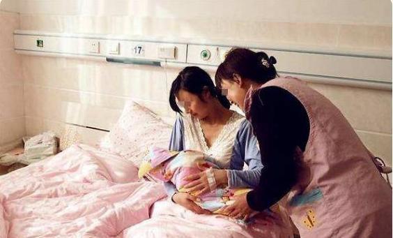 深思|“让亲妈伺候月子,我后悔一辈子”,95后宝妈的哭诉让人深思