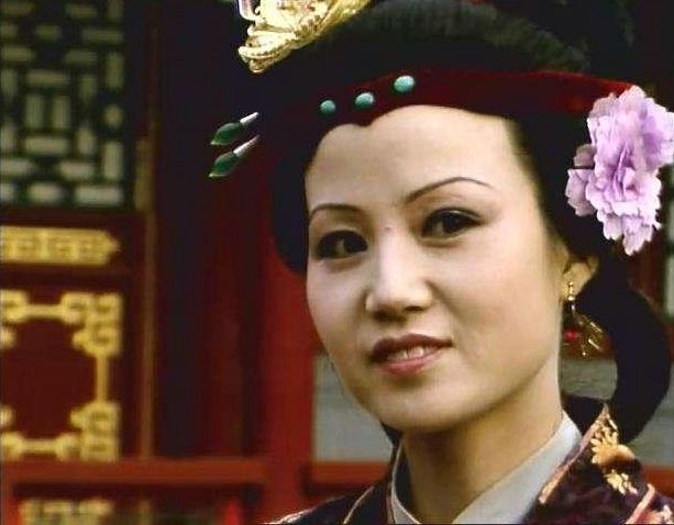 宝玉|闲话《红楼梦》：赵姨娘不讨喜，到底是什么原因？