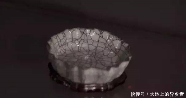 英国|他收藏的瓷器:连故宫都眼红...