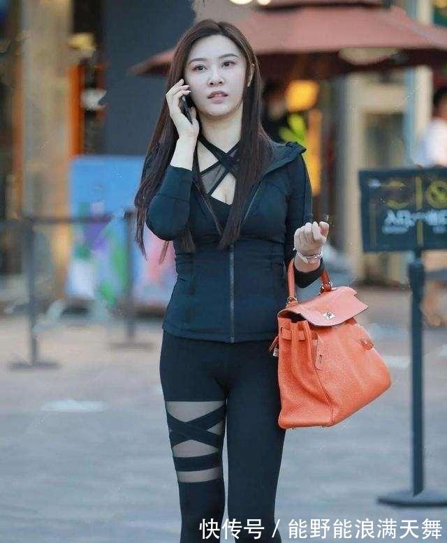 包臀 束腰包臀的打底裤，让造型远离俗套感，穿出气质！