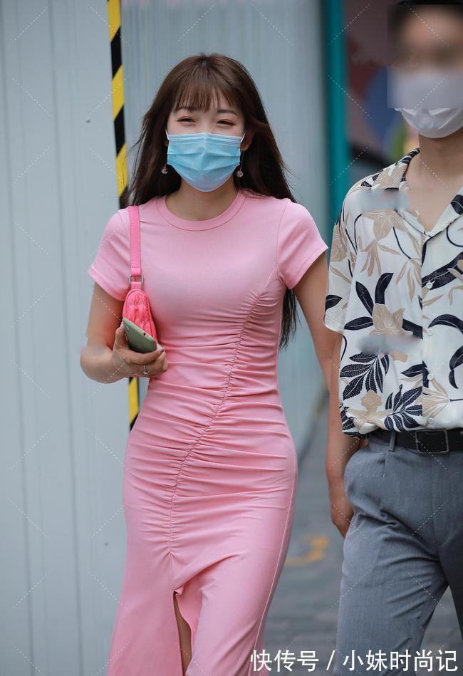 裙摆|高开叉褶皱鱼尾裙,性感妖娆婀娜多姿,多重时尚元素的大杂烩