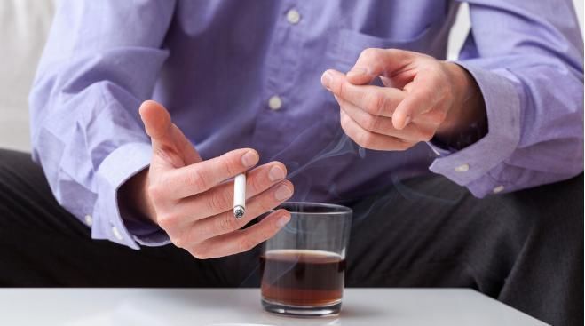 分泌量|男性不改掉这五个习惯,雄激素早晚会“告急”,很多男性身不由己