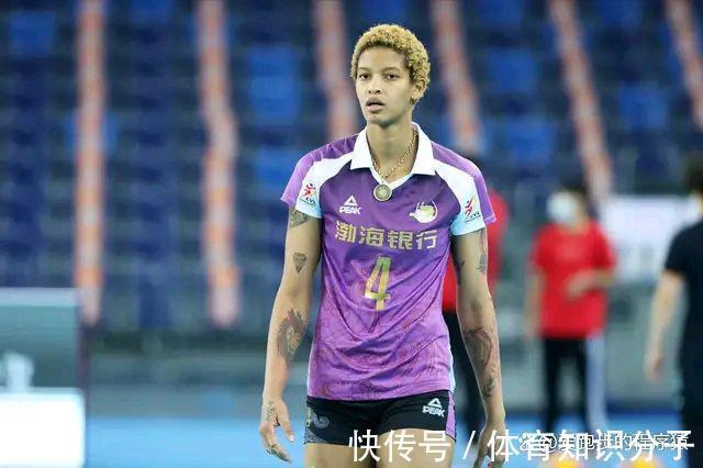 归化|女排归化成趋势,接应或是“首选”,龚翔宇独木难支