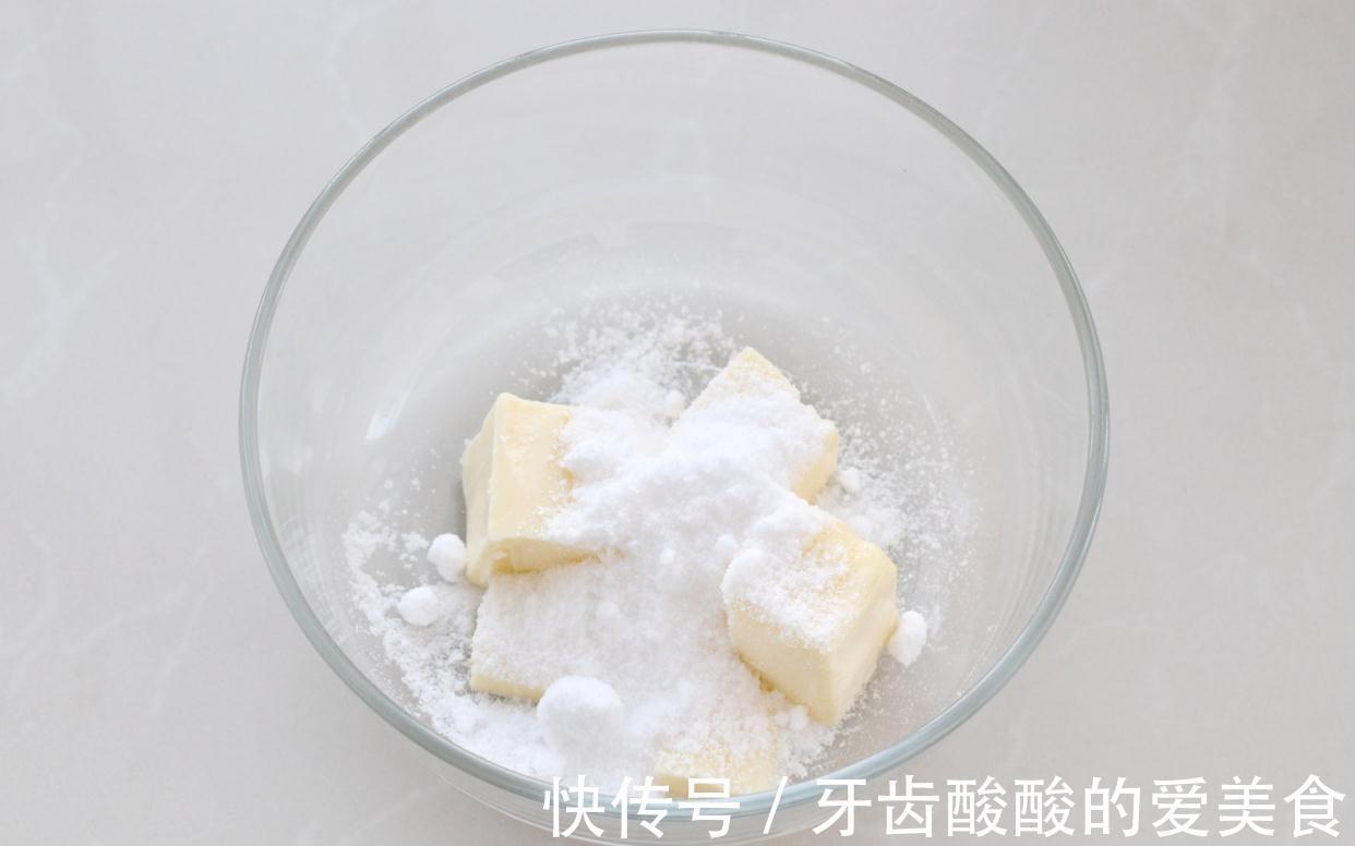 红茶用来做曲奇饼干，酥脆可口透着淡淡茶香，简单零失败小白也会