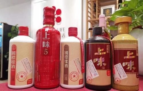 白酒是最好的收藏品？什么酒值得收藏？行家：不会藏再好酒也白搭