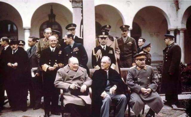 登上|杜鲁门手段强硬,不让苏军登上日本本土,斯大林也无可奈何