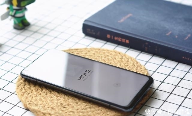 至尊纪念版|红米K30S一星期真实体验,不吹不黑,聊聊它的优缺点