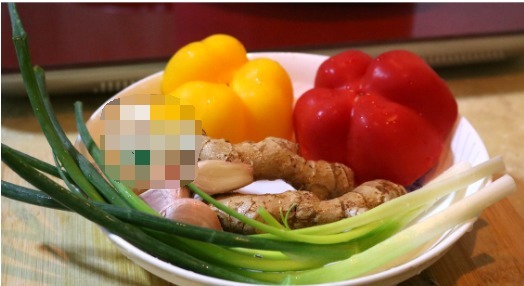 家人都爱吃这菜,贵是贵点,鲜香味美,煮一锅都不够吃