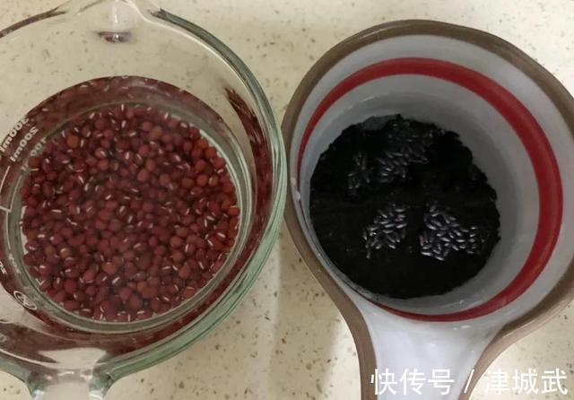 吃包子不如吃它，9样食材一卷一蒸，个个皮薄馅香，太好吃了