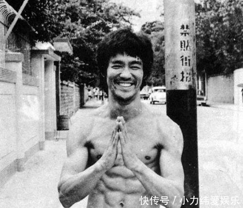 美国|李小龙的爆发力和“截拳道”全靠他,但李小龙这一举动却令人无解