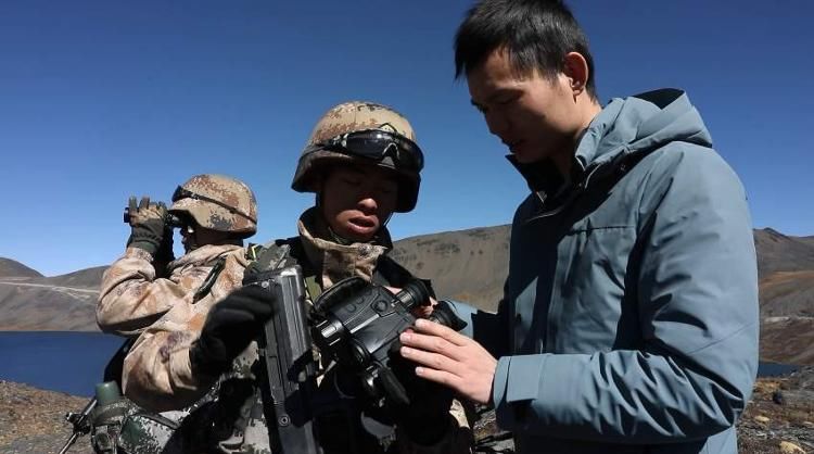 西藏军区某边防|海拔4500多米,边防官兵吃上了自热火锅