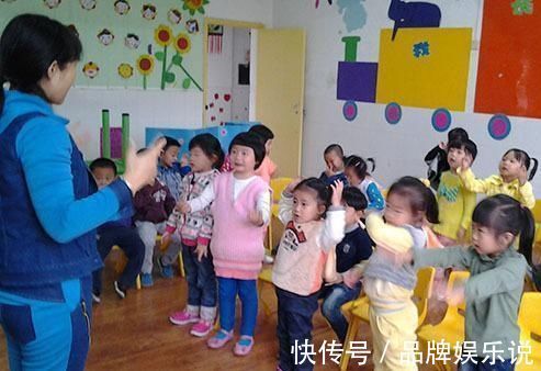 内幕|幼儿园给娃喂“红色水”,妈妈去校质问,知晓“内幕”后羞愧不已