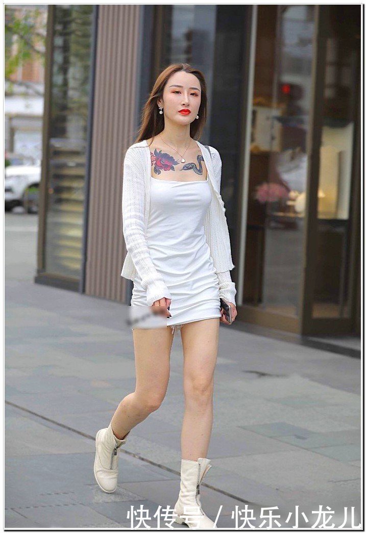 小姐姐|街拍清纯可人的小姐姐,带着优雅,心中的完美女神