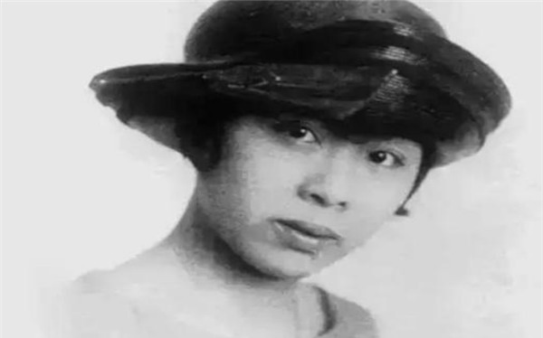 离婚|张幼仪小儿子夭折,而徐志摩却并不伤情,真是让人悲痛!