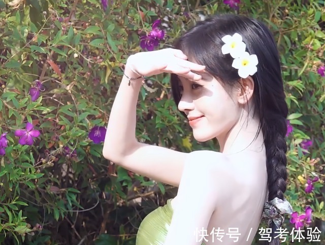 jk|有一种“整容”叫鞠婧祎穿JK制服,漫画脸小翘鼻,美到巅峰了!