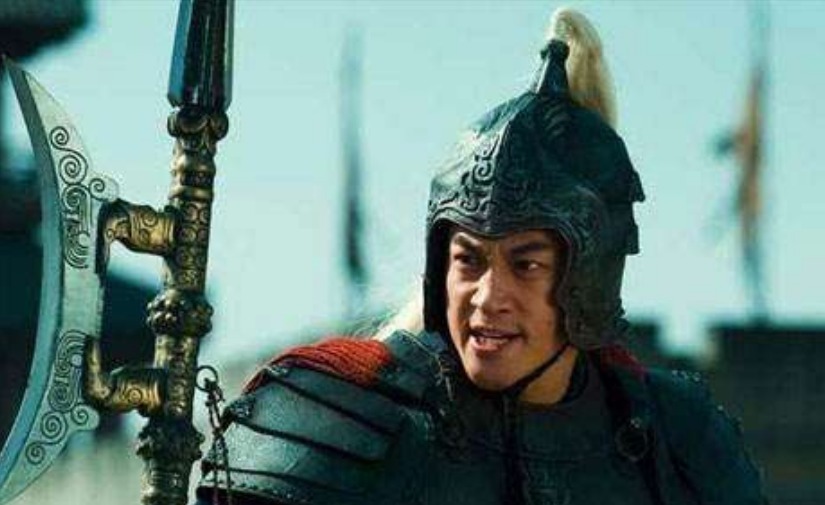 方天画戟|吕布死后他的三件宝贝去了哪？关羽得其二，剩下一个被放进茅厕