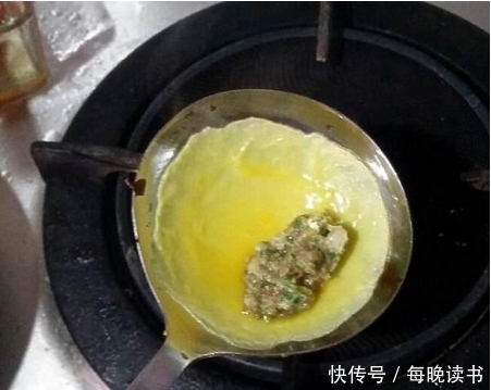 停不下来|今天教你做香香的蛋饺 我老婆经常做好吃得停不下来