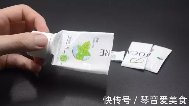 用完的牙膏管别扔掉,放在厨房一年能省不少钱,邻居见了纷纷学