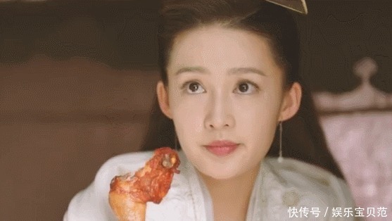 双眼皮、一字眉已经过时了，现在的美女标准是这样……