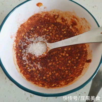 有了韩式辣椒酱拌面，老公每天多吃一碗饭