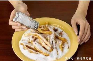 60岁以后的人,最怕“4个字”,碰上一个,往往也难以长寿