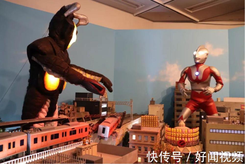 奥特曼|高速路上出现一车奥特曼!网友笑哭:奥特曼们被一网打尽了吗?