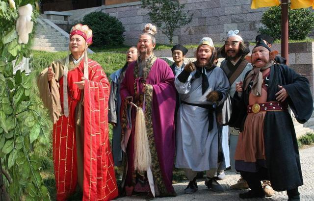 阅读!五年级小女孩发现《西游记》的“错误”,网友自惭形秽:太厉害了